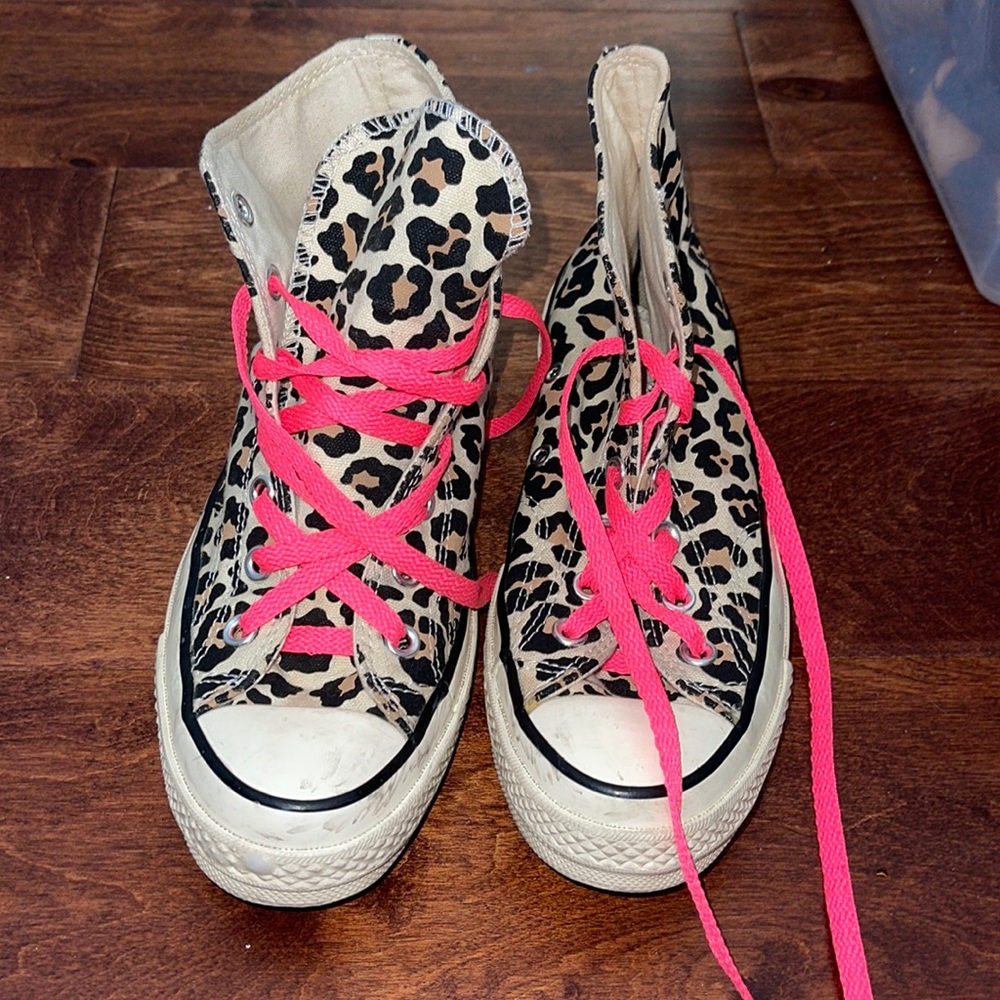 Cheetah converse